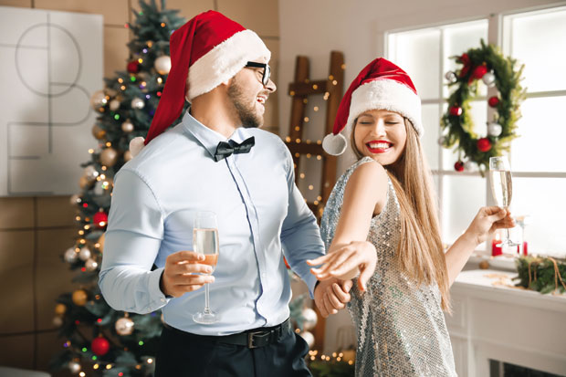 Дочек удвоје: Зашто многи парови најлуђу ноћ проводе сами?
